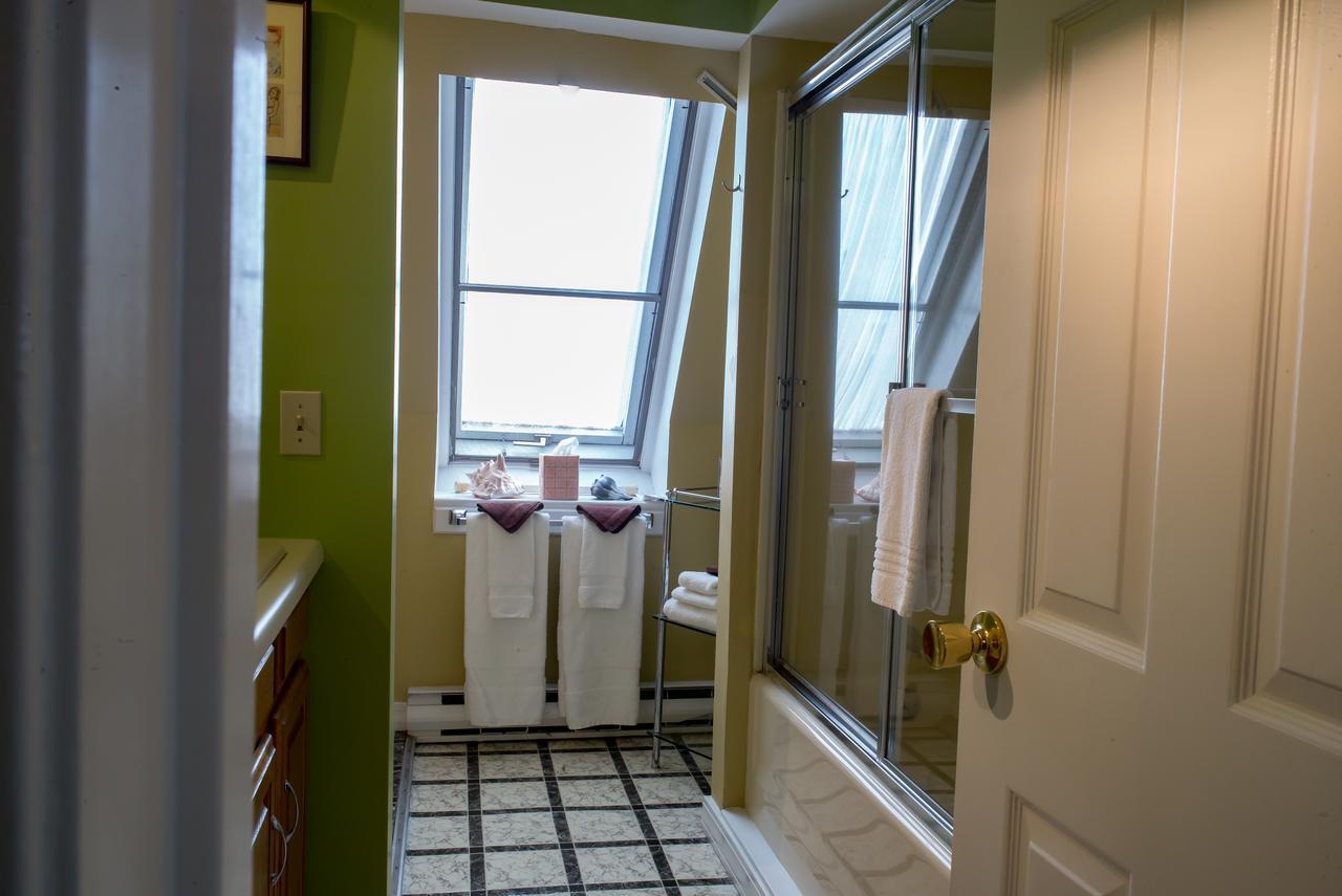 Beaconlight Guest House Provincetown Exterior foto