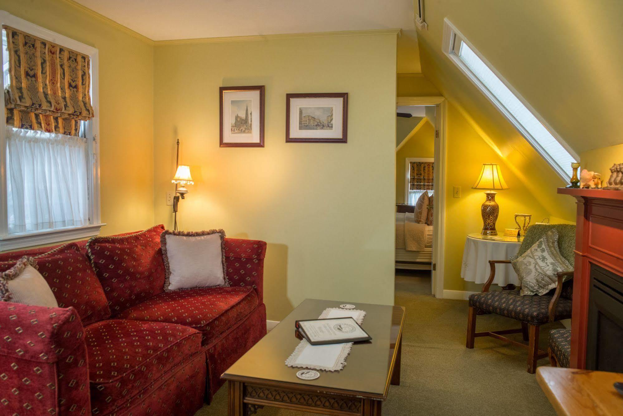 Beaconlight Guest House Provincetown Exterior foto